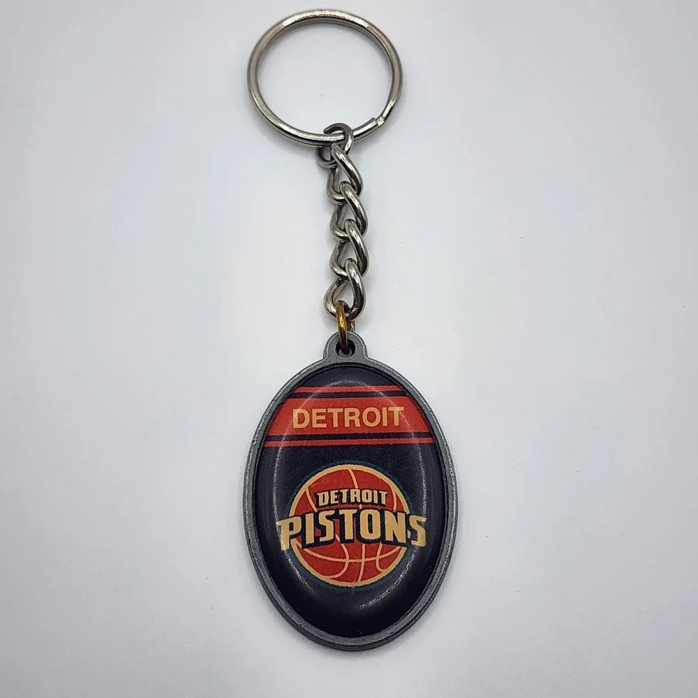 Detroit Pistons Keychain 2009 Metal Made In USA